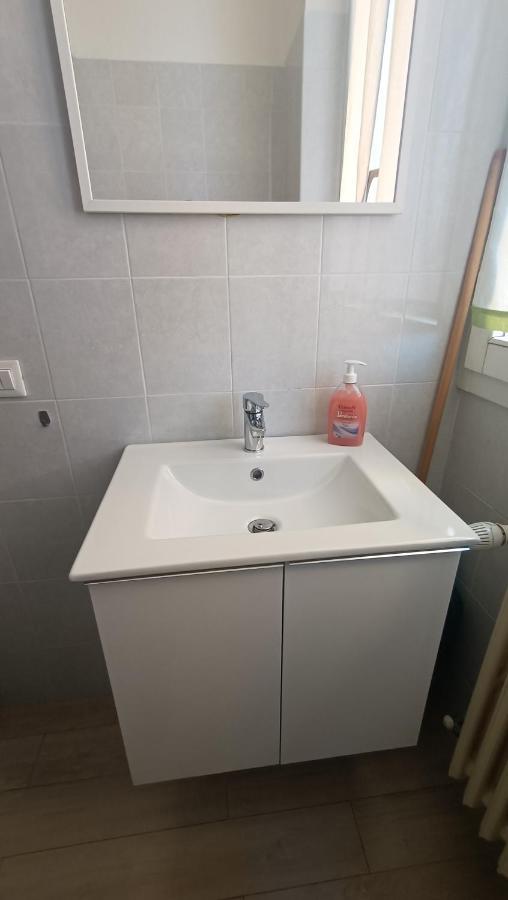 Lovati Apartment Pavia Luaran gambar