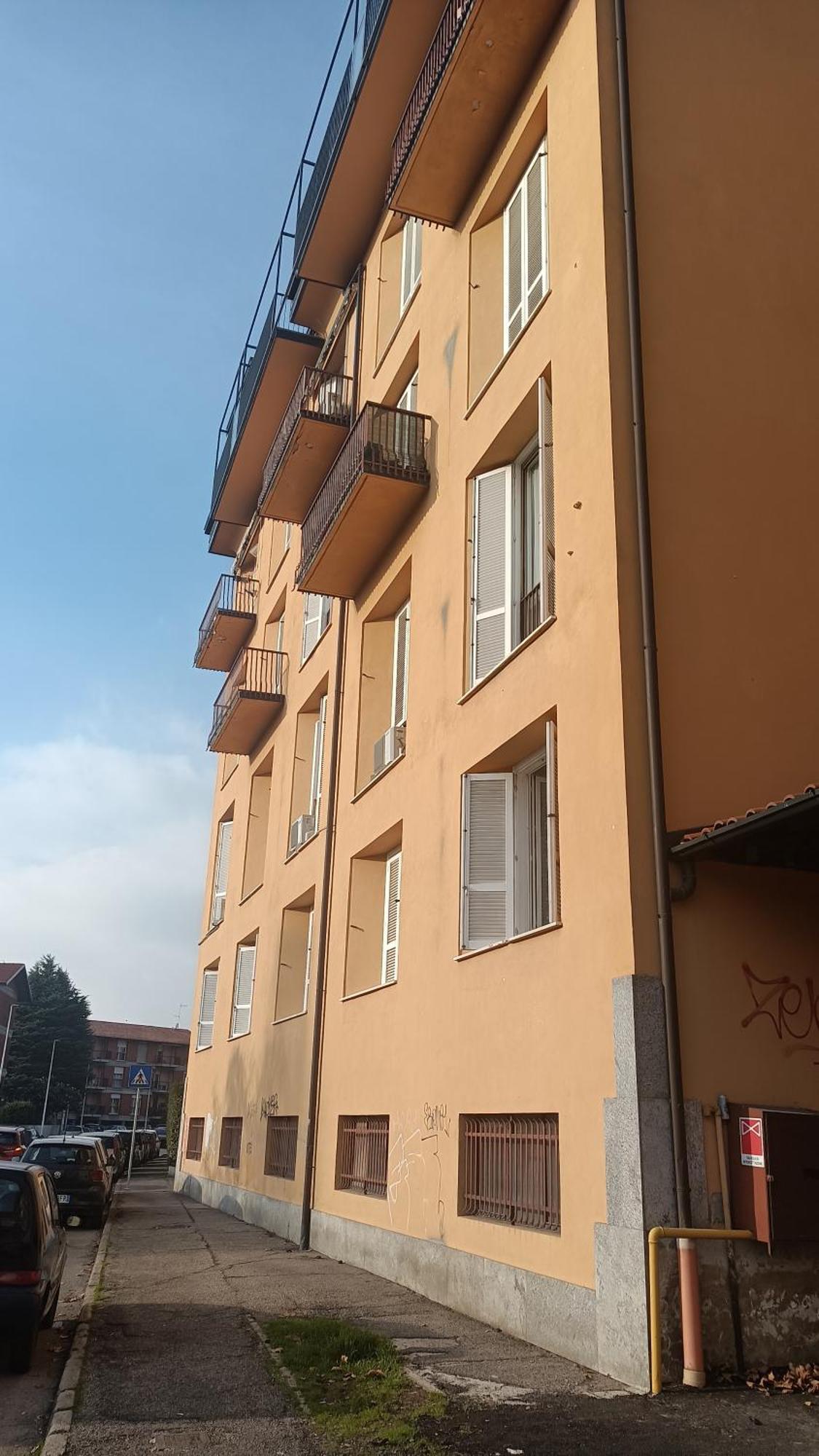 Lovati Apartment Pavia Luaran gambar